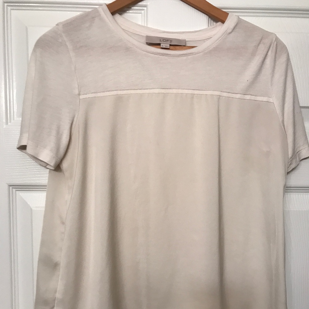 Short sleeve Loft cream blouse XS